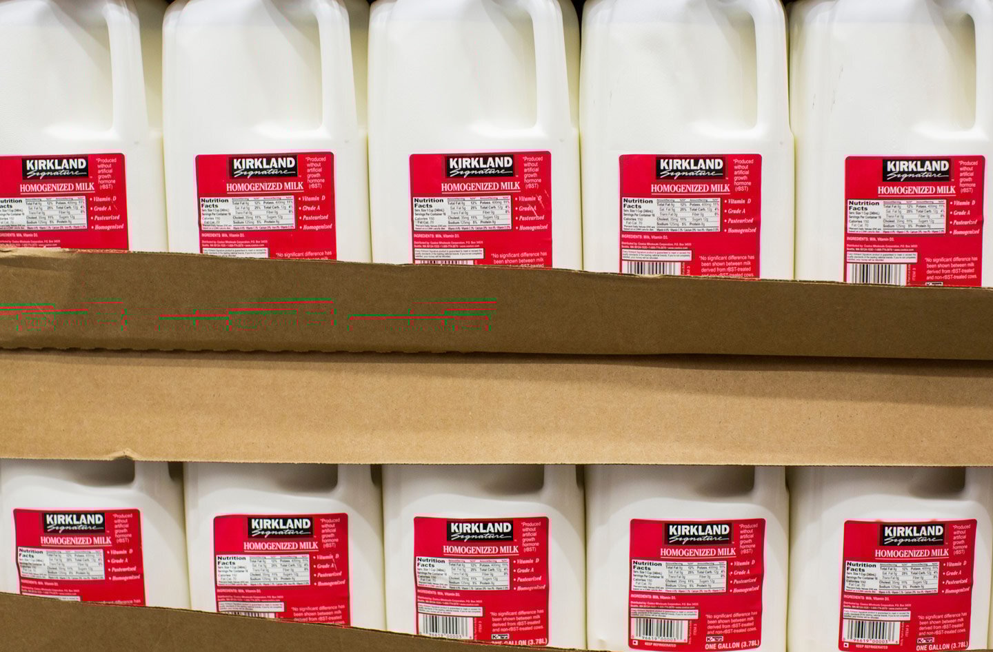 Stackable milk jug packaging eliminates the need for crates