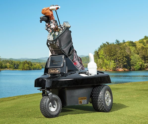 The world's first autonomous golf caddie on a golf course