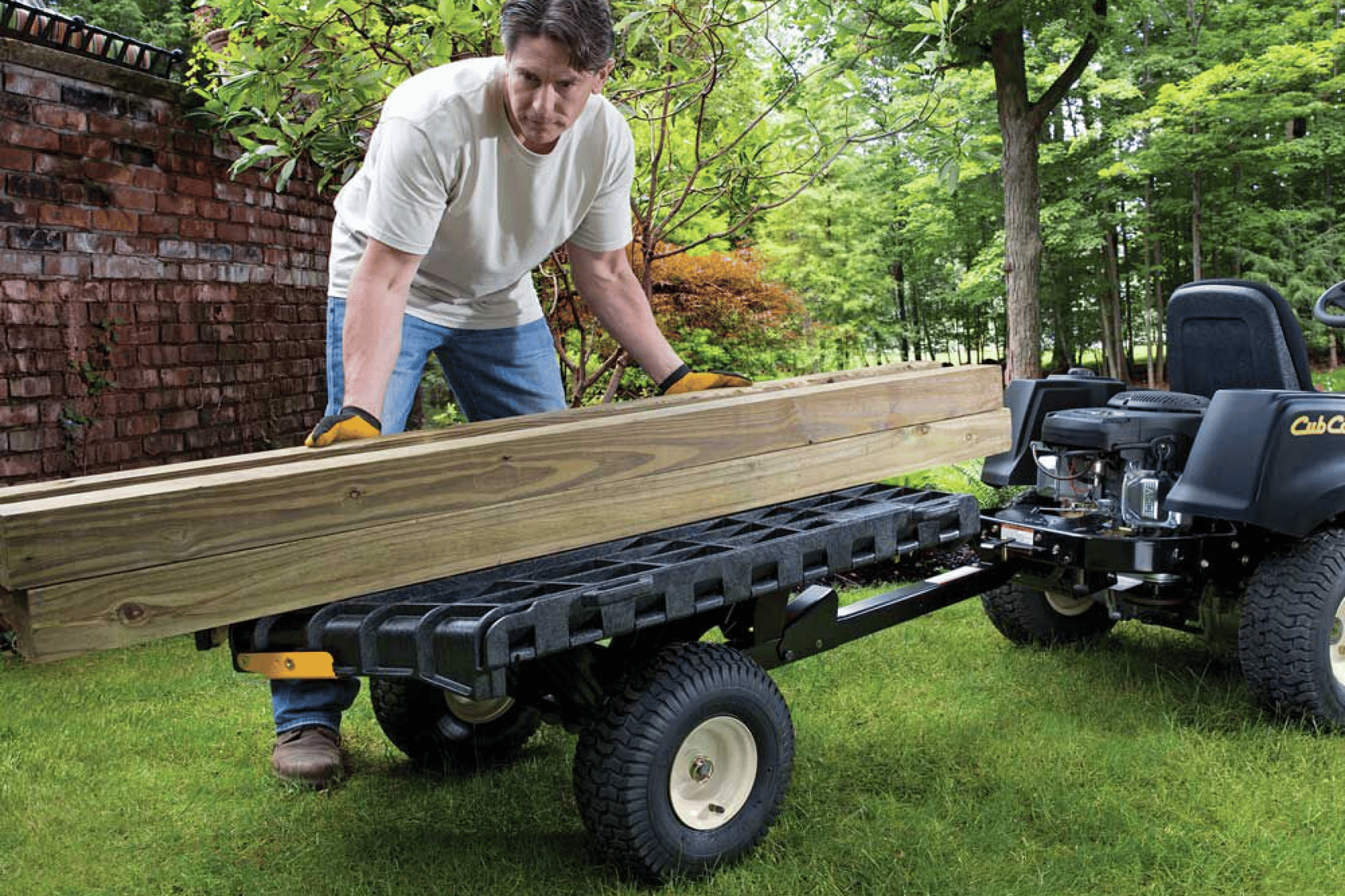 stanley-black-and-decker-cub-cadet-hauler-load